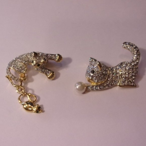 "Two Pave Rhinestone Kitten Cat Brooches " - Picture 1 of 6